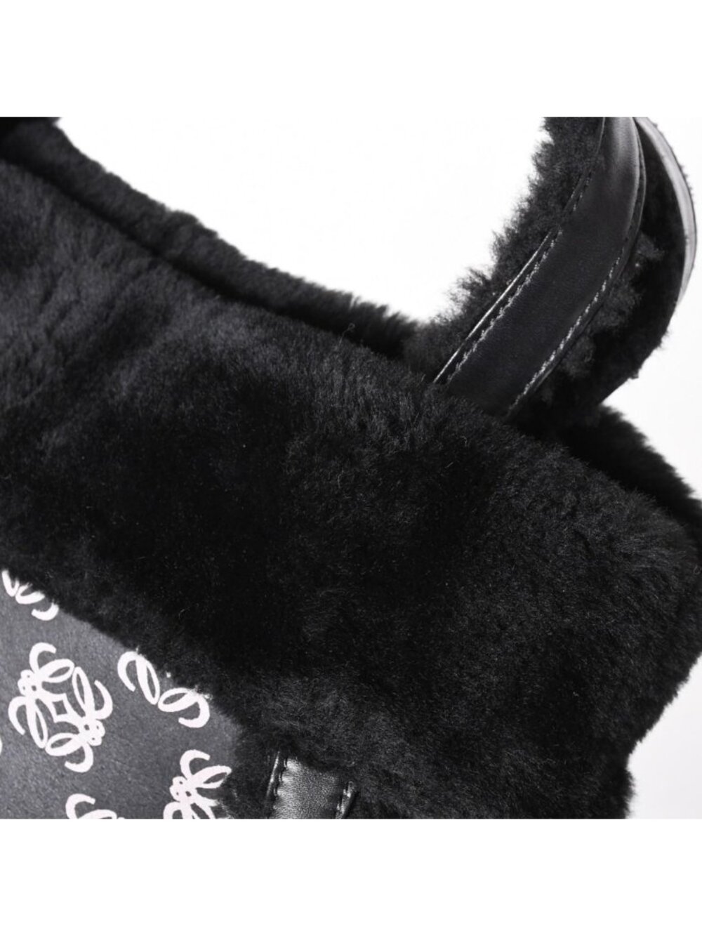 Loewe Handbag Anagram Black Shearling Leather Silver - Picture 11 of 16